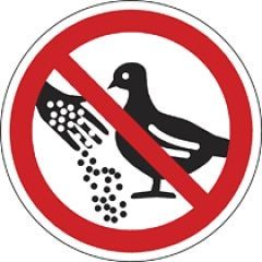 A madarak etet&eacute;se tilos